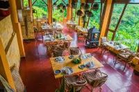 Karama Lodge - Lodges