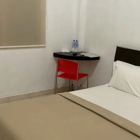 New Ferryzon Hotel