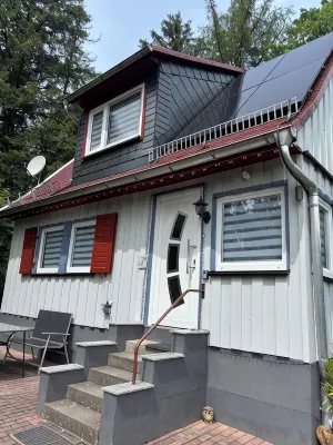 Vacation in Finsterbergen in a cozy vacation home for 5 guests, idyllic location - 3-Star