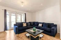 Luxury 4BR Heathrow Home | Parking | Near T4, T5 - 2-Star