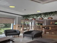 Gulluk Life Hotel - parking