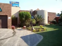 Bluewater Guesthouse Hotels in Bluewater Bay