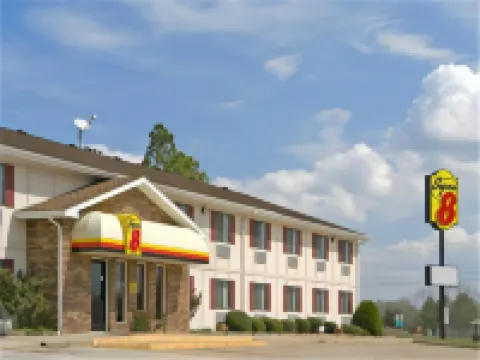 Super 8 by Wyndham Batesville