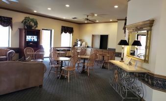 Hot Springs Village Inn
