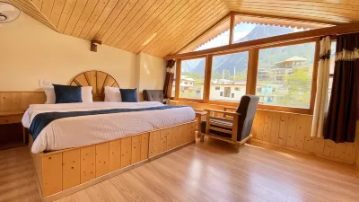 Hotel Purnima River View
