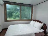 Goseong Jayeonae Pension