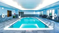 Holiday Inn Express & Suites Elkton - University Area
