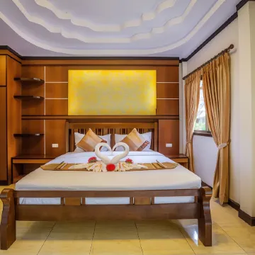 Phi Phi Andaman Beach Resort