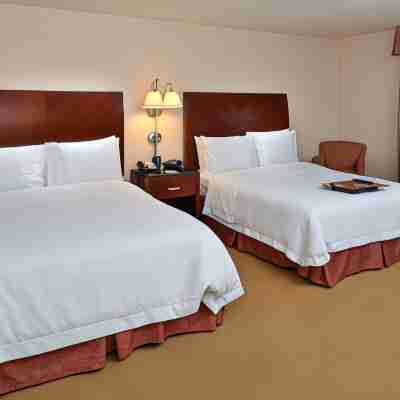 Hampton Inn & Suites by Hilton Tacoma Rooms