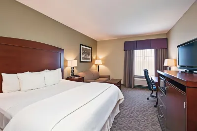 La Quinta Inn & Suites by Wyndham Fort Worth NE Mall