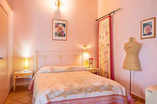 Il Fiorile - Housity