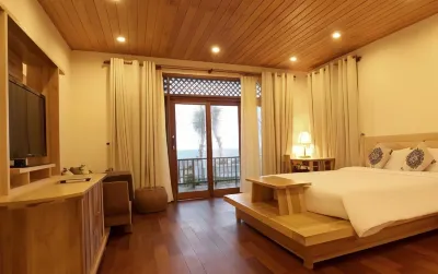 Aniise Villa Resort Hotel dekat Quan Am Pagoda