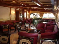 Hotel Champagne Palace Hotels in Rome