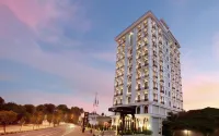 Lafayette Boutique Hotel Yogyakarta Hotel dekat Sahid J-Walk