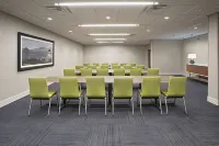 Holiday Inn Express & Suites Milledgeville Hotels in Milledgeville
