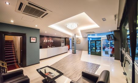 Aston Boutec Hotel Lintas Plaza - Housity