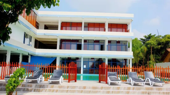Paradise Beach Resort & Diving School