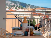 Résidence Hôtelière Chambord au Coeur de Menton - entièrement rénovée Hotels in Menton