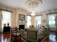 Rockwood Manor Bed & Breakfast Hotels in Massie