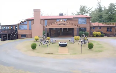 Bent Mountain Lodge Hotel di Wirtz