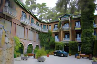 New Helvetia Historic Hotel Hôtels à : 