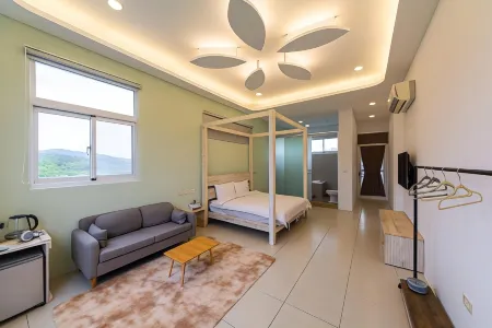 Summer Drinks Отели рядом с достопримечательностью «Залив»