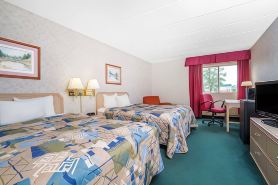 Norwood Inn & Suites la Crosse
