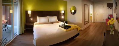 Foothills Motel Hotels in Auburn