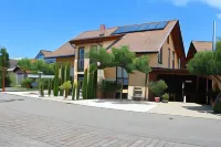Pension Vanii, Apartments Hôtels à proximité de : Lidl