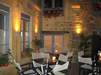 Côté Chambres Hotels in Charleville-Mezieres