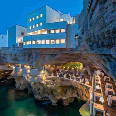 Hotel Grotta Palazzese Hotel Exterior