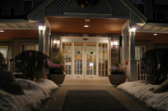 คันทรี อินน์ แอนด์ สวีทส์ บาย เรดิสัน, มินนิอาโปลิส/ชาโคปี โรงแรมในShakopee