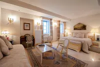 Le Cep Hotels in Pommard