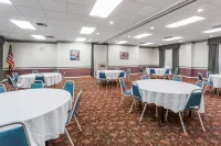 Days Inn & Suites by Wyndham Port Richey Hotels in New Port Richey