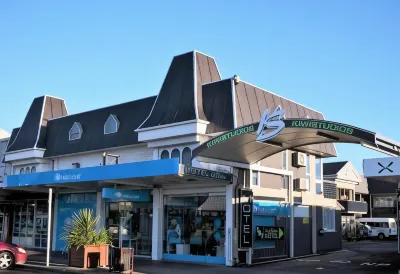 Kiwi Studios Motel Hotels near Palmerston North Clock Tower