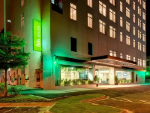 宜必思尚品柔佛依斯幹達美迪尼酒店 振林山酒店