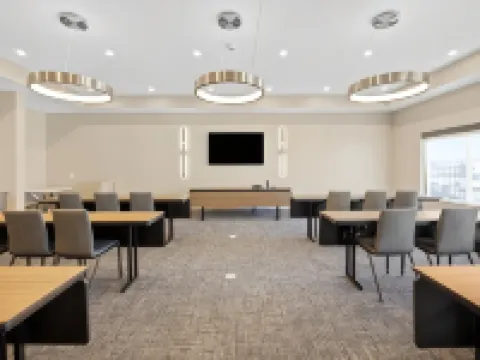 Best Western Plus Marquette Hotel  Suites Hotels in Marquette