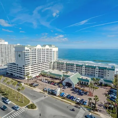 Daytona Beach Ocean View Cozy 11th FL Studio - Pool Open