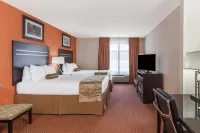 La Quinta Inn & Suites by Wyndham Tulsa Midtown Hotels in Tulsa