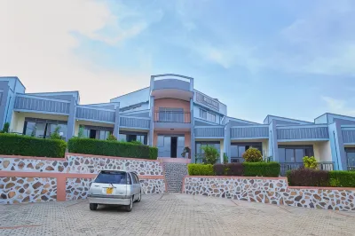 WestWay Luxury Suites