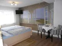 Pension Zur Kirchsee Hotels in der Nähe von Strand Timmendorf - Insel Poel