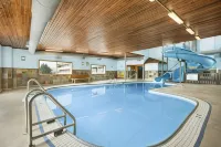 Days Inn by Wyndham Golden Hotels in Golden