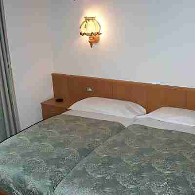 Hotel Ottoz Meublé Rooms