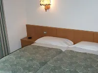 Hotel Ottoz Meublé Hotels near Pra Neyron