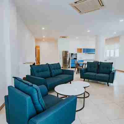 Ipoh Octagon Suites 3B2B 10 Pax by Verve Eech148 Others