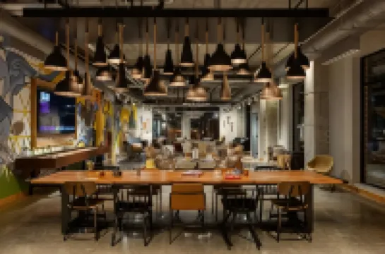 モクシー オマハ ダウンタウン