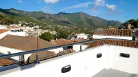 Sea to Sky Suites - Mijas Pueblo