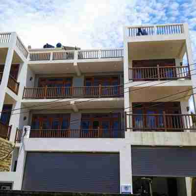PearlDrop Waves Mirissa Hotel Exterior