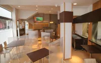 Hotel Esplugues - parking