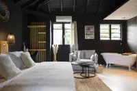 Pomme Cannelle Luxury Suites & Spa Hotels in Grand Case
